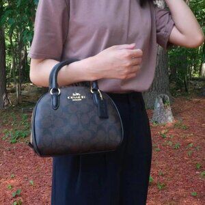 Coach CA591 Sydney Satchel In Signature Canvas In Gold/Brown Black